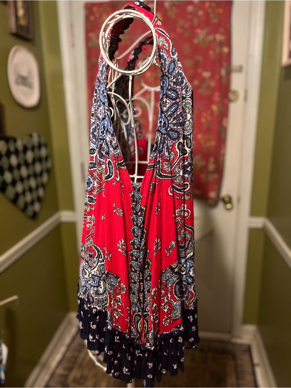 Bila Navy Blue White Red Paisley Sleeveless Blouse XXL - Picture 6 of 8